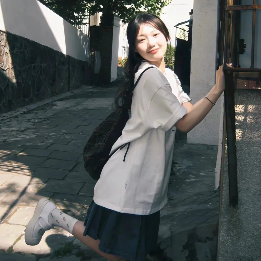 她嫁了个警察